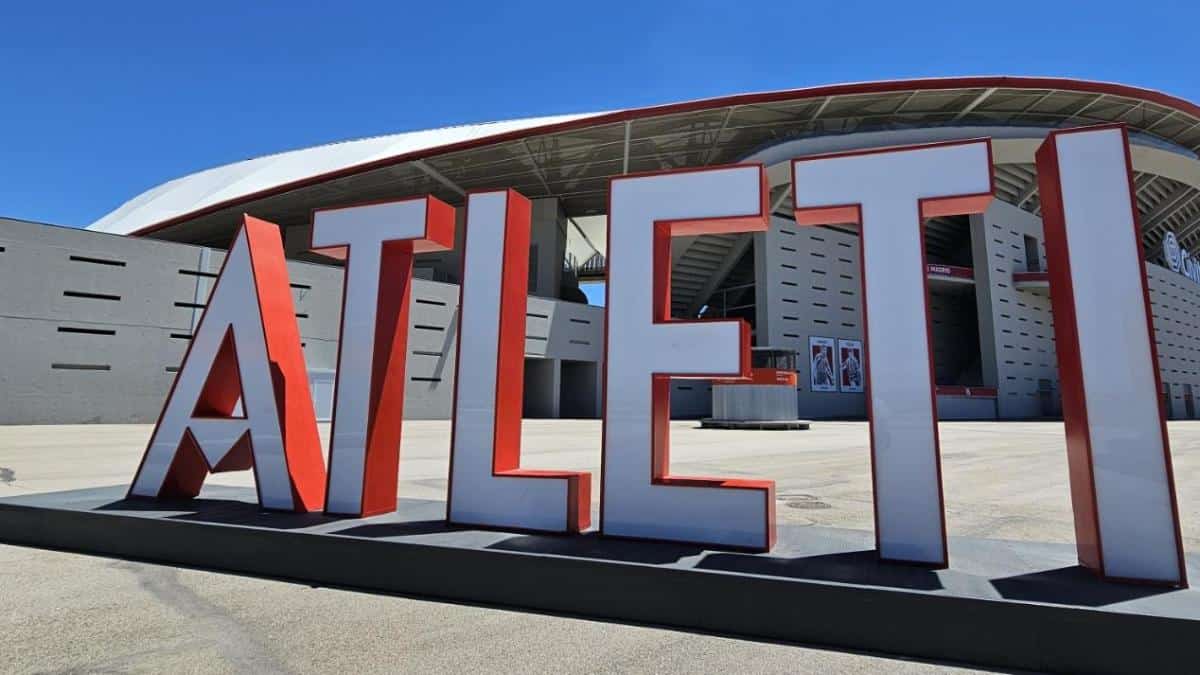 Yaass Casino nuevo patrocinador del Atlético de Madrid.jpeg